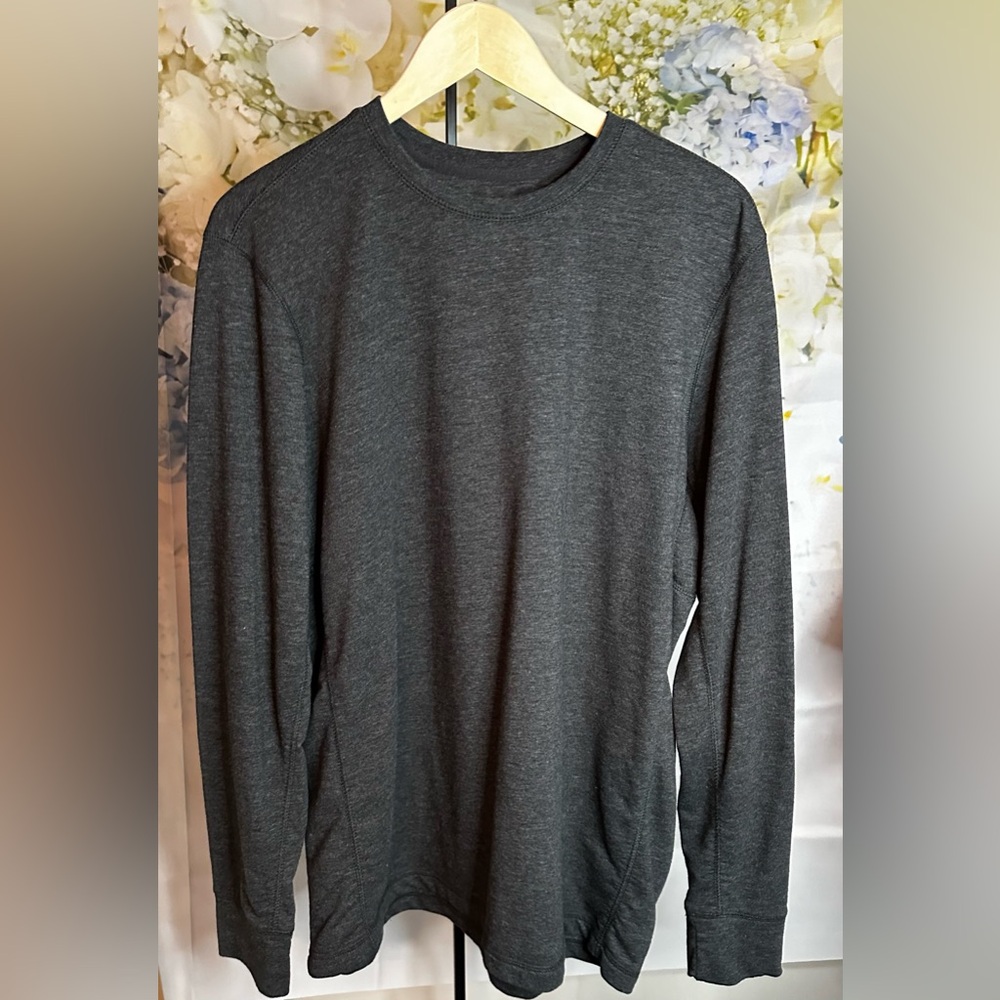 The North Face men’s long sleeve shirt​​​​​​​​​​​​​​​​​​​​​​​​​​​​ NWOT